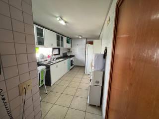 Apartamento à venda com 4 quartos, sendo 3 suítes, no Centro de Campina Grande