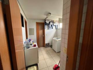 Apartamento à venda com 4 quartos, sendo 3 suítes, no Centro de Campina Grande