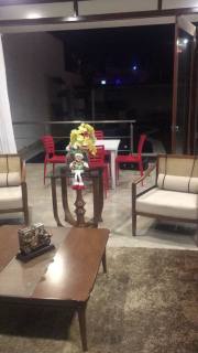 Casa à venda, com 4 quartos, sendo 3 suítes no bairro São José, Campina Grande													<<< Selecione uma Cidade em 													<<< Selecione uma Estado