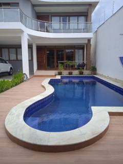 Casa à venda, com 4 quartos, sendo 3 suítes no bairro São José, Campina Grande													<<< Selecione uma Cidade em 													<<< Selecione uma Estado