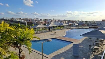 Casa à venda, em condomínio fechado, com 3 quartos, sendo 1 suíte em Campina Grande