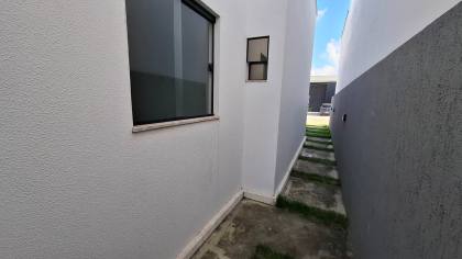 Casa à venda, em condomínio fechado, com 3 quartos, sendo 1 suíte em Campina Grande