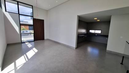 Casa de Condomínio à venda com 4 quartos, sendo 3 suítes no Terras Alphaville