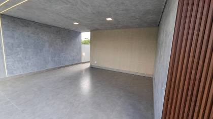 Casa de Condomínio à venda com 4 quartos, sendo 3 suítes no Terras Alphaville