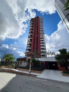 Apartamento à venda com 4 quartos, sendo 4 suítes no bairro Mirante em Campina Grande