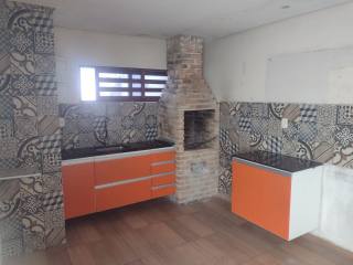 Casa à venda com 5 quartos, sendo 2 suítes, no bairro Malvinas em Campina Grande