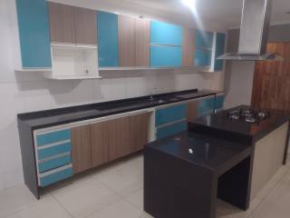 Casa à venda com 5 quartos, sendo 2 suítes, no bairro Malvinas em Campina Grande