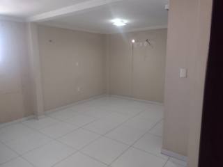 Casa à venda com 5 quartos, sendo 2 suítes, no bairro Malvinas em Campina Grande