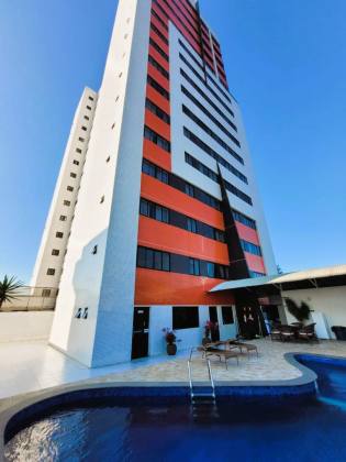 Apartamento à venda com 2 suítes no bairro Jardim Tavares em Campina Grande