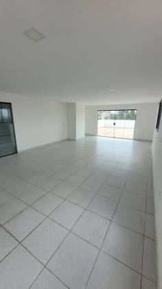 Apartamento à venda com 2 quartos, sendo 1 suíte, no bairro São José em Campina Grande