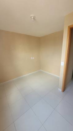 Apartamento à venda com 2 quartos, sendo 1 suíte, no bairro São José em Campina Grande