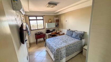 Apartamento à venda com 3 suítes no bairro do Mirante em Campina Grande