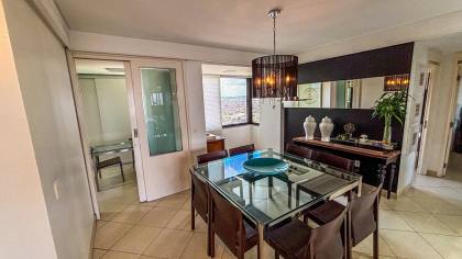 Apartamento à venda com 3 suítes no bairro do Mirante em Campina Grande