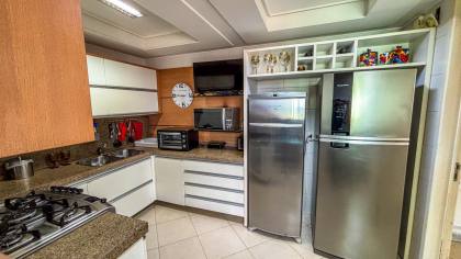 Apartamento à venda com 3 suítes no bairro do Mirante em Campina Grande