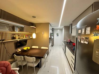 Apartamento à venda com 3 quartos, sendo 3 suítes no bairro Mirante em Campina Grande