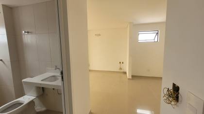 Apartamento à venda com 3 suítes, sendo 1 reversível, no bairro Alto Branco em Campina Grande