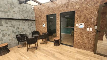 Apartamento à venda com 3 suítes, sendo 1 reversível, no bairro Alto Branco em Campina Grande