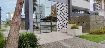 Apartamento à venda com 2 quartos, sendo 1 suíte no bairro Manaíra em João Pessoa