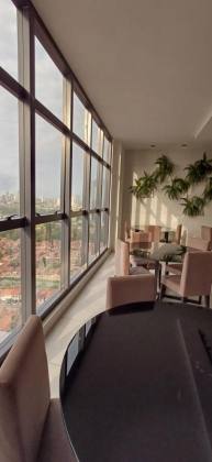 Apartamento à venda com 2 quartos, sendo 1 suíte no bairro Manaíra em João Pessoa