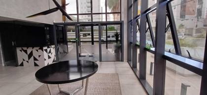 Apartamento à venda com 2 quartos, sendo 1 suíte no bairro Manaíra em João Pessoa