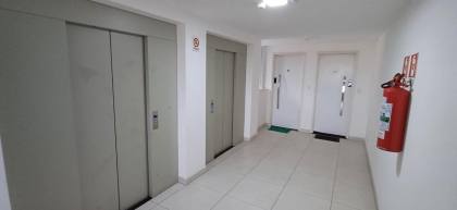 Apartamento à venda com 2 quartos, sendo 1 suíte no bairro Manaíra em João Pessoa