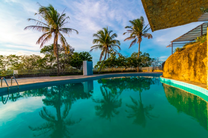 Lote de Terreno no Condomínio Fechado Campos do Conde, em Campina Grande