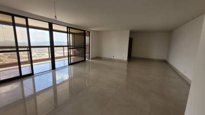 Apartamento à venda com 3 suítes mais DCE, no bairro Mirante em Campina Grande