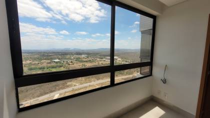 Apartamento à venda com 3 suítes mais DCE, no bairro Mirante em Campina Grande