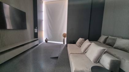Apartamento à venda com 3 suítes mais DCE, no bairro Mirante em Campina Grande