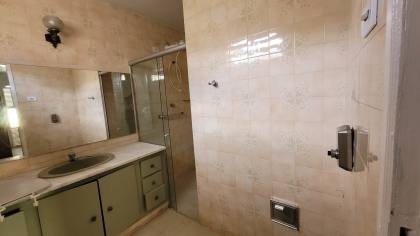 Casa residencial ou comercial para locação com 4 quartos, sendo 2 suítes no bairro Santo Antônio em Campina Grande