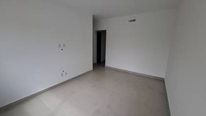 Casa de Condomínio à venda com 3 quartos, sendo 1 suíte, Giardino Bianco Condomínio