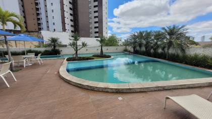 Apartamento à venda com 3 quartos, sendo 1 suíte, no Centro em Campina Grande
