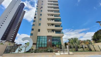 Apartamento à venda com 3 quartos, sendo 1 suíte, no Centro em Campina Grande