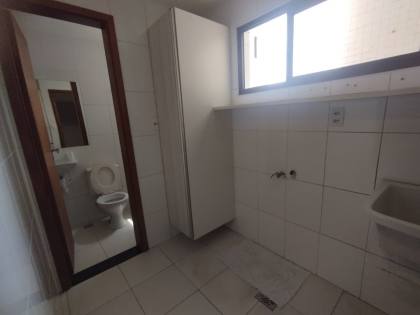 Apartamento à venda com 3 quartos, sendo 2 suítes no bairro Catolé em Campina Grande