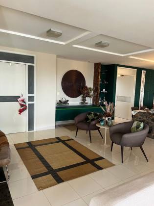 Apartamento à venda com 4 suítes no bairro Mirante, em Campina Grande