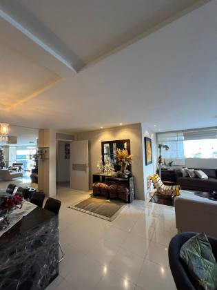 Apartamento à venda com 4 suítes no bairro Mirante, em Campina Grande