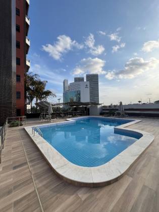 Apartamento à venda com 4 suítes no bairro Mirante, em Campina Grande