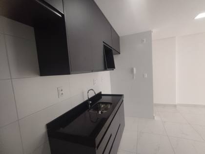Apartamento à venda com 2 quartos, sendo 1 suíte no bairro Prata em Campina Grande