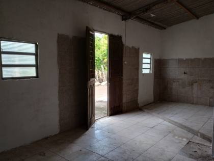 Casa à venda com 2 quartos na zona rural de Lagoa Nova