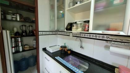 Casa à venda com 3 quartos, sendo 1 suíte, no bairro Jardim Paulistano em Campina Grande