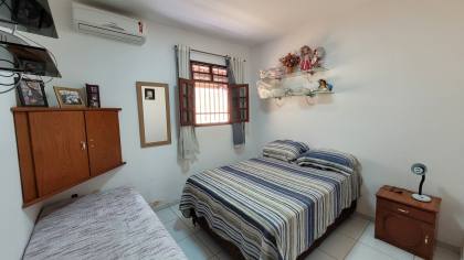 Casa à venda com 3 quartos, sendo 1 suíte, no bairro Jardim Paulistano em Campina Grande