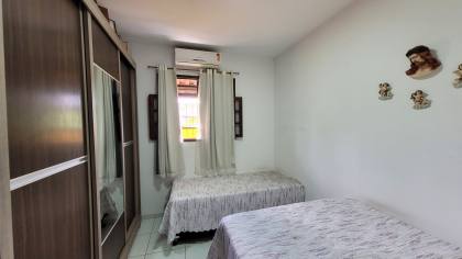 Casa à venda com 3 quartos, sendo 1 suíte, no bairro Jardim Paulistano em Campina Grande