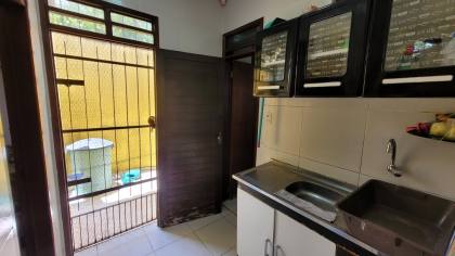 Casa à venda com 3 quartos, sendo 1 suíte, no bairro Jardim Paulistano em Campina Grande