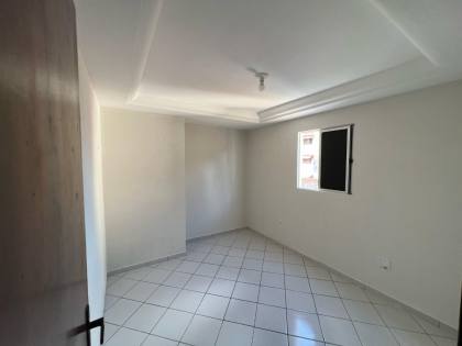 Apartamento à venda com 3 quartos, sendo 1 suíte no bairro Bessa em João Pessoa