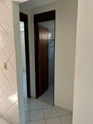 Apartamento à venda com 3 quartos, sendo 1 suíte no bairro Bessa em João Pessoa