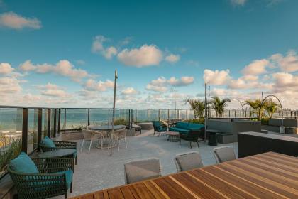 Flat mobiliado à venda no bairro Intermares em Cabedelo