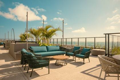 Flat mobiliado à venda no bairro Intermares em Cabedelo