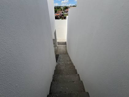 Casa à venda com 3 quartos, sendo 1 suíte, no bairro Alto Branco em Campina Grande
