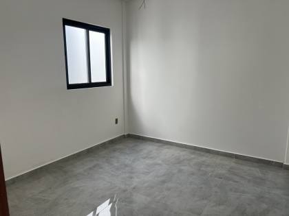 Casa à venda com 3 quartos, sendo 1 suíte, no bairro Alto Branco em Campina Grande