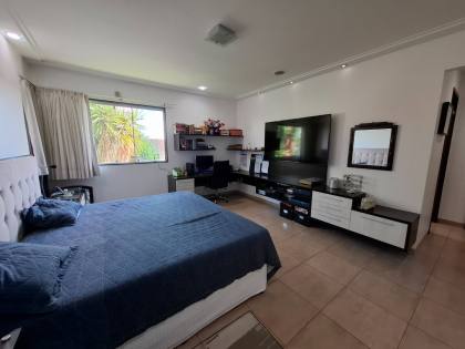 Casa à venda com 3 quartos, sendo 3 suítes no bairro Alto Branco em Campina Grande